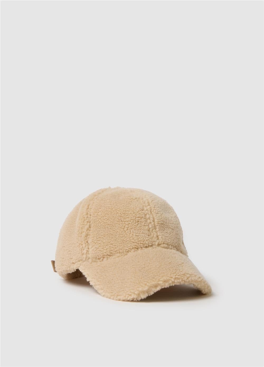 Açık Bej Peluş Şapka — 2