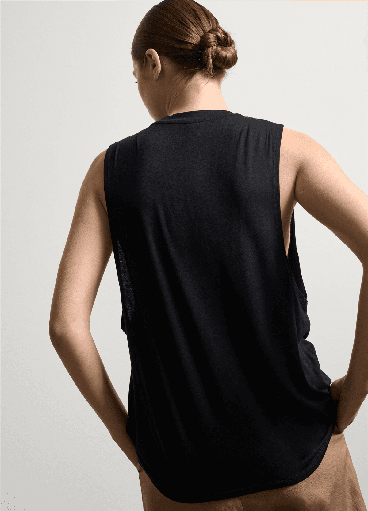 Boxy Fit Siyah Atlet — 4